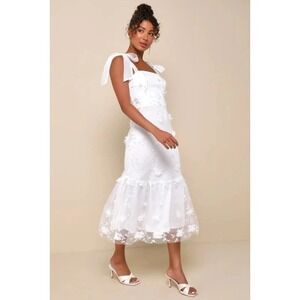 NWT Lulus Divinely Adored White Embroidered Floral Tie-Strap Midi Dress Size Med